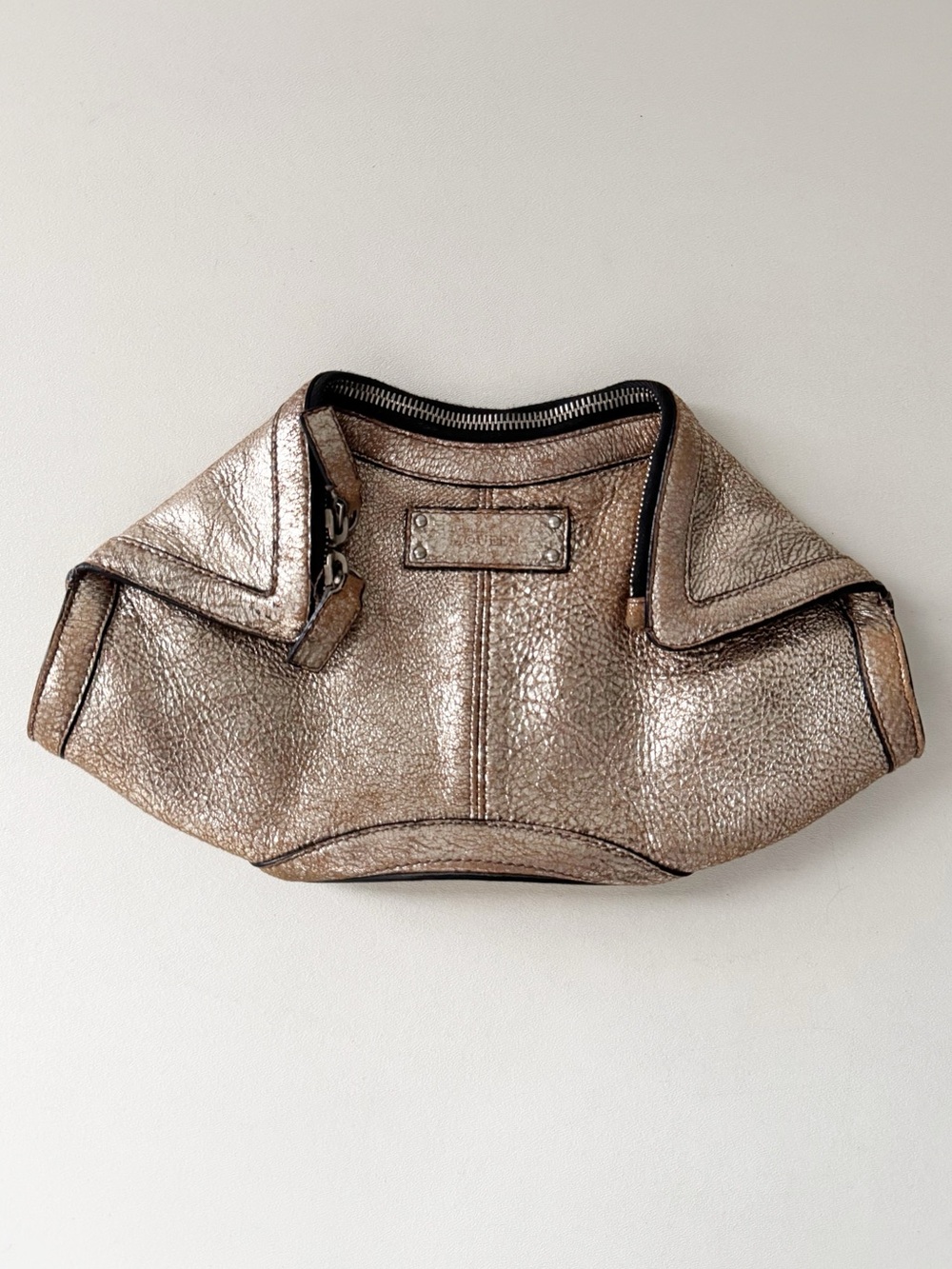 Alexander McQueen De Manta Metallic Gold Leather Clutch Bag Designer Luxury Edgy